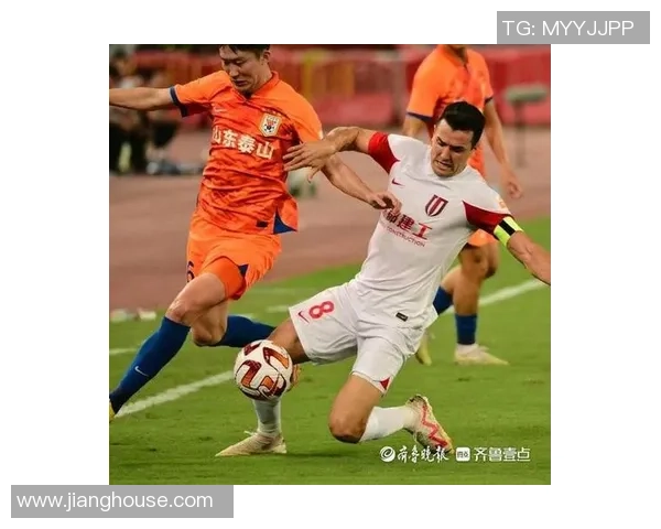 赛后分析：上海排球队与成都排球队技术对决的精彩瞬间与战术解析