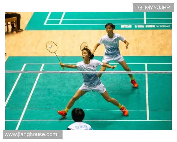 成都羽毛球队灵活性分析与训练策略探讨